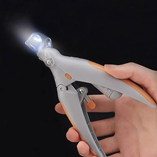 💡 LED Light Pet Nail Clipper with Magnifier – Precision Dog & Cat Nail Trimmer for Safe, Easy Grooming